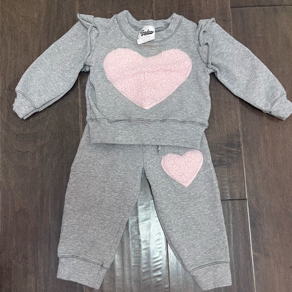 12 month heart outfit